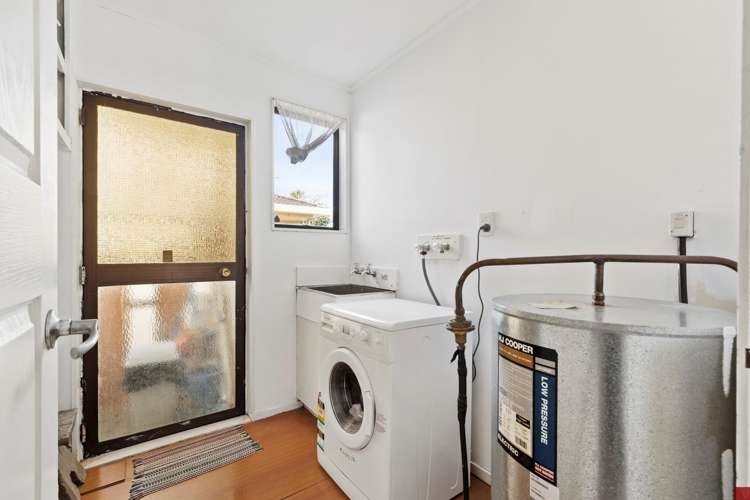 1/1 Rebecca Rise Manurewa_11