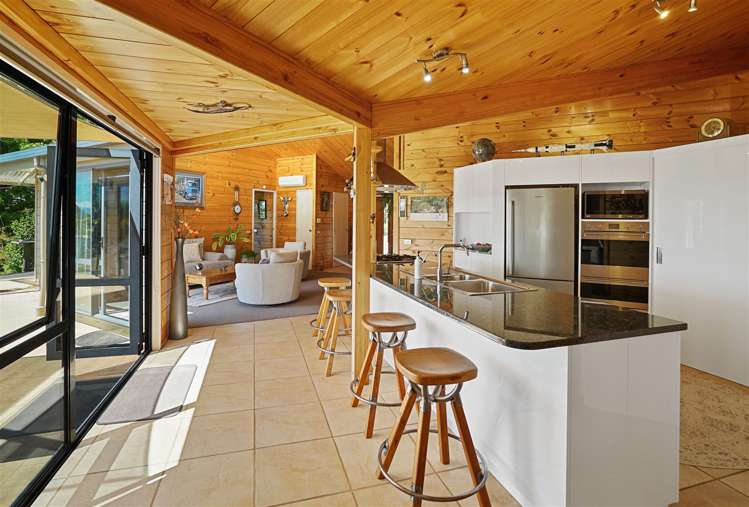 101 Dawson Road Upper Moutere_11