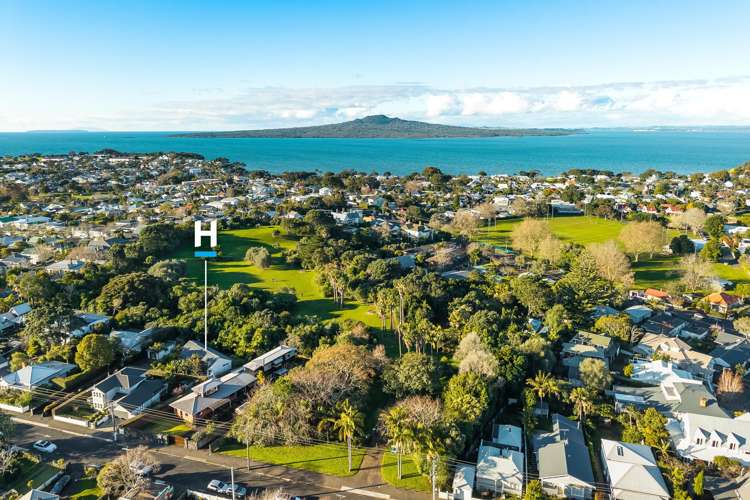 58 Church Street Devonport_18