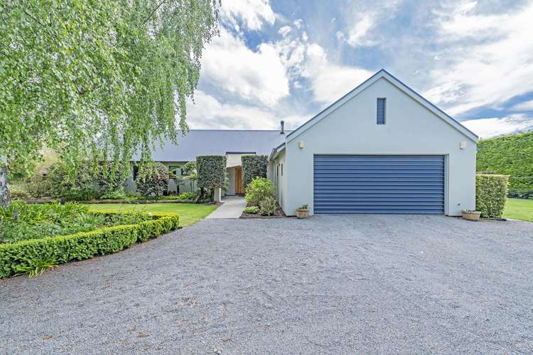 34 Stott Drive Darfield_3