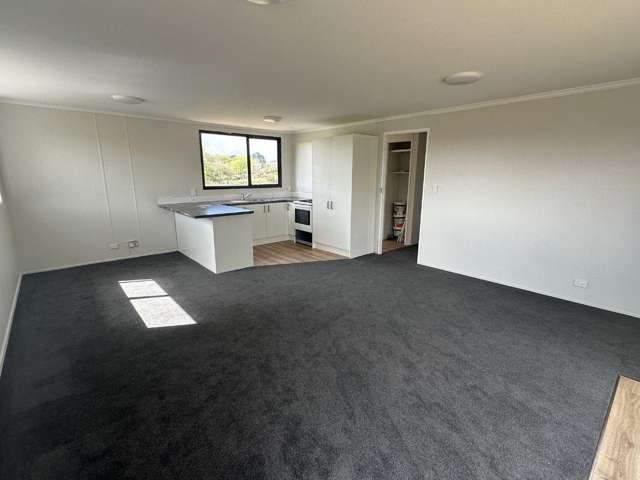 B/80 Cook Street Foxton_2