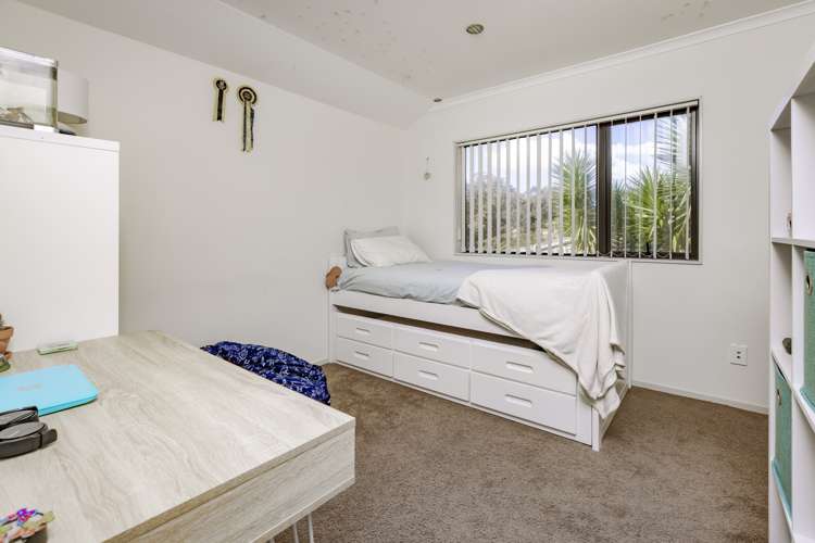121 Keri Vista Rise Papakura_11