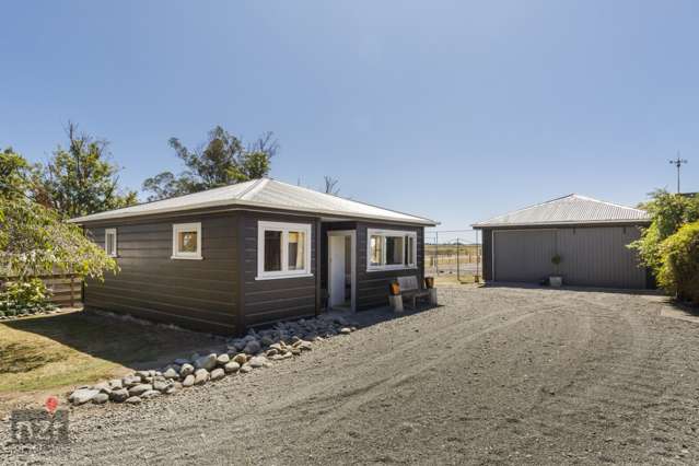 243 Short Road Halcombe_4