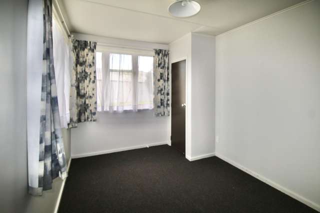 80 May Road Mount Roskill_3