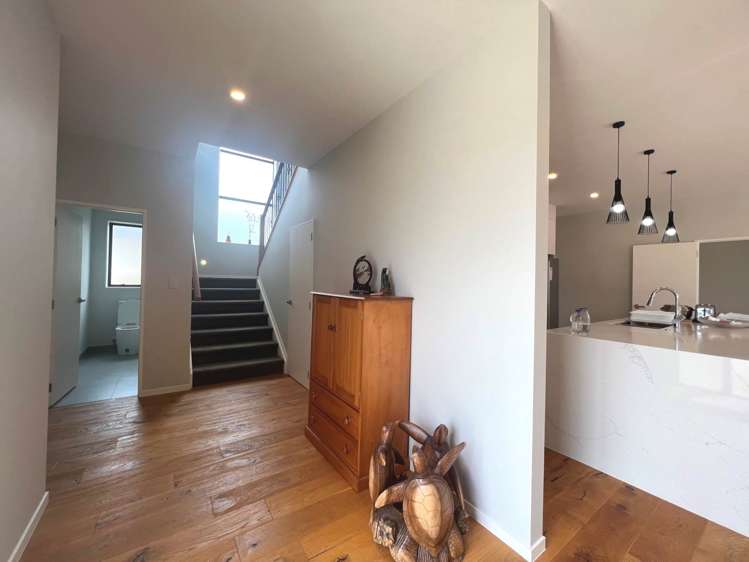 10 Byron Drury Way Riverhead_14