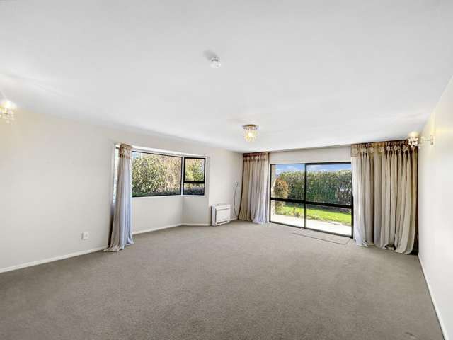 1/45 Eglinton Street 11176_2