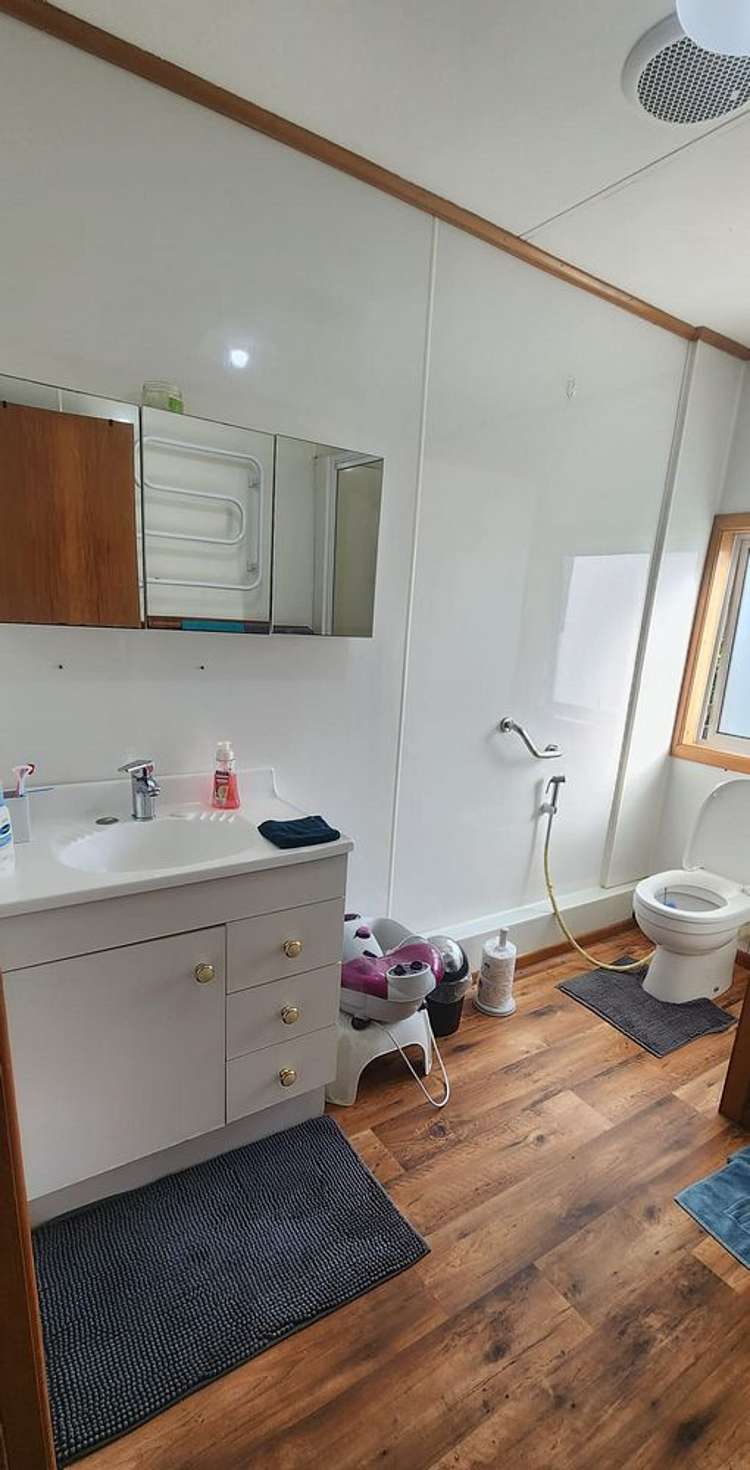 21 Karaka Street New Lynn_19