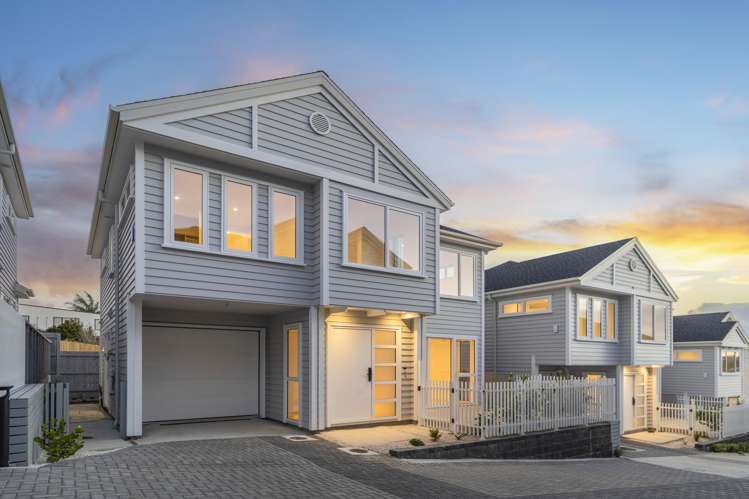 Lot 6/14,16,18 William Souter Street Forrest Hill_82