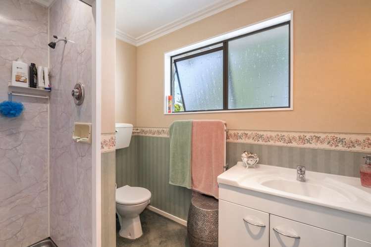 105 Dunns Road Otatara_15