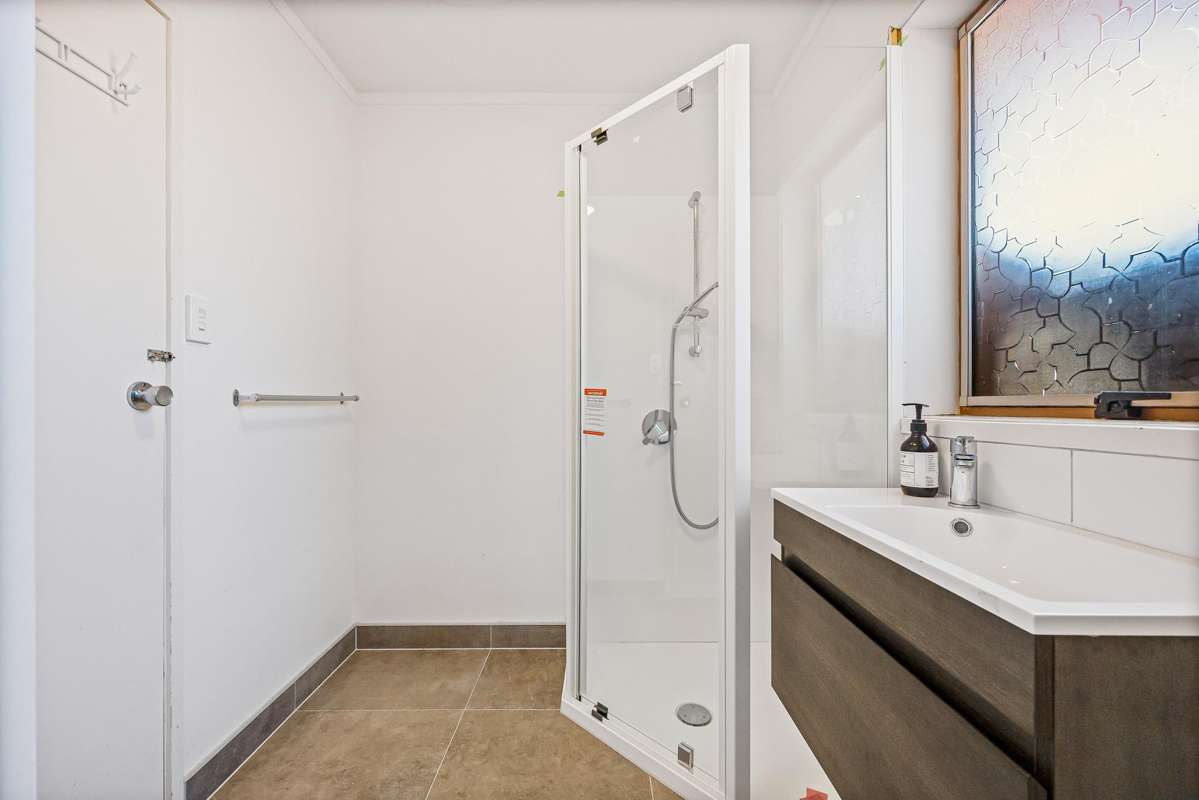 3/24 Campbell Road_4