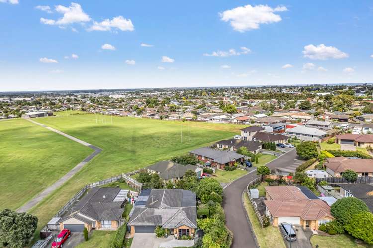 54 Magic Way Randwick Park_8