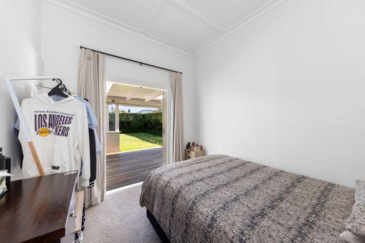 13 Volcanic Street Mount Eden_16