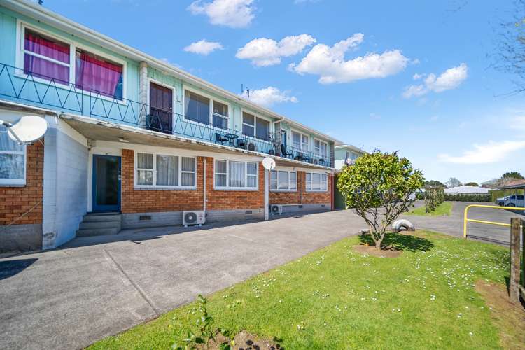 14/243a Saint George Street Papatoetoe_16