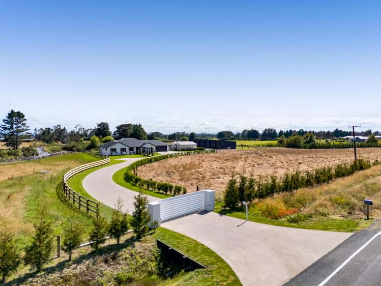 90 Peters Road Egmont Village_53