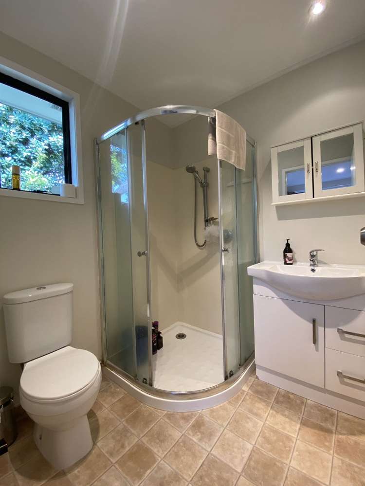 2/1 Mcintyre Road Mangere Bridge_12