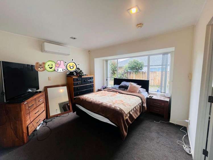 2/1 Amadeus Place Northpark_6