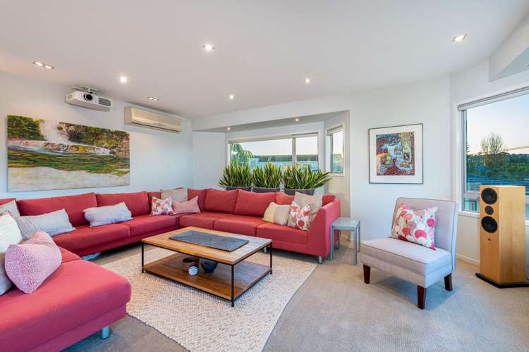 12 Whitby Crescent Mairangi Bay_9
