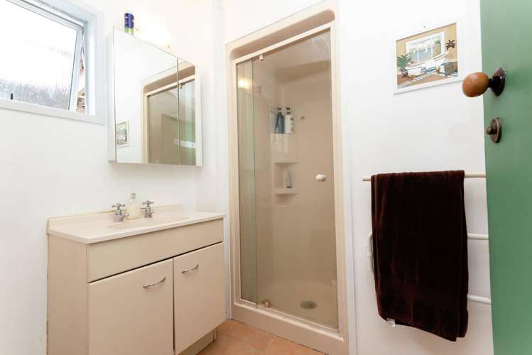 214 Moore Street Howick_15