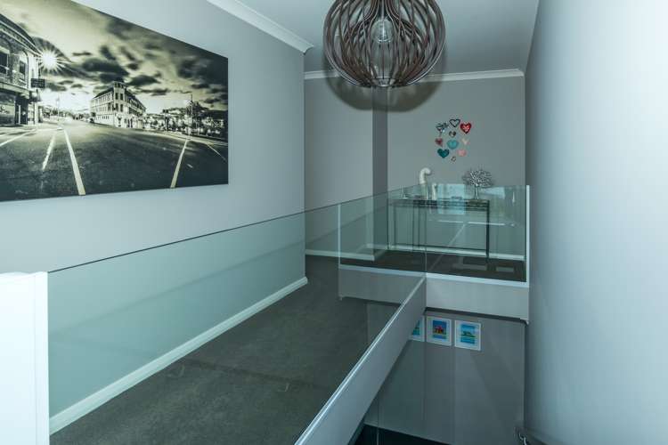 8 Climie Terrace Waimataitai_16