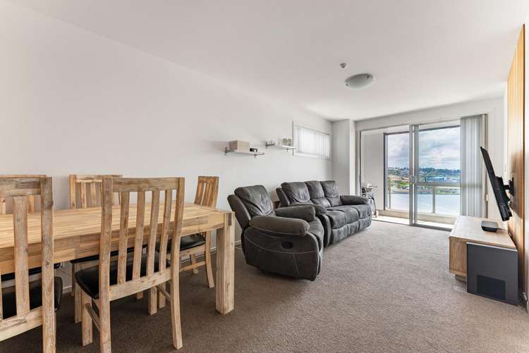 317/17 Link Crescent Stanmore Bay_8