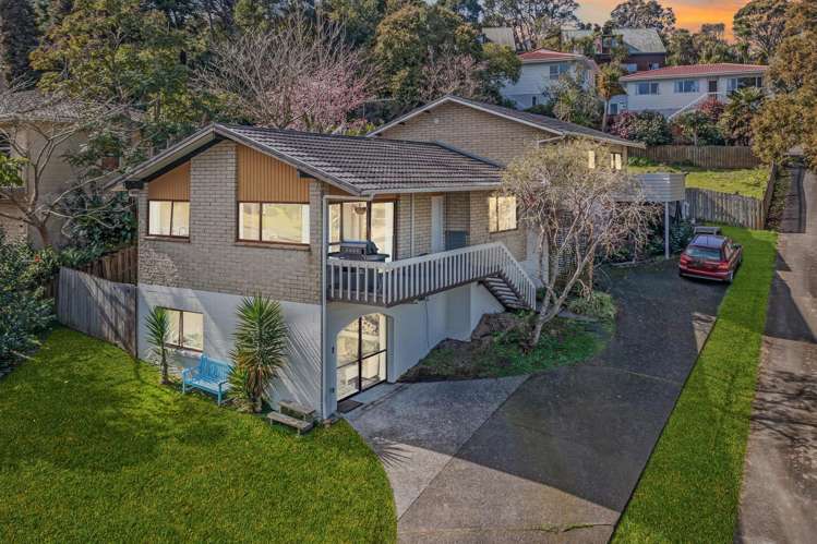 1/7 Newstead Avenue Browns Bay_12