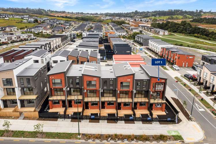 25 Papatahi Lane Flat Bush_21