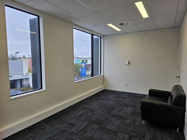 87 Riccarton Road Riccarton_2