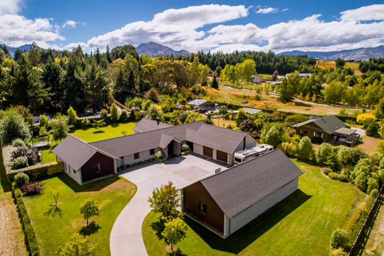 444 Aubrey Road Wanaka_19