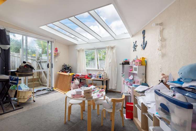 522 Beach Road Murrays Bay_5