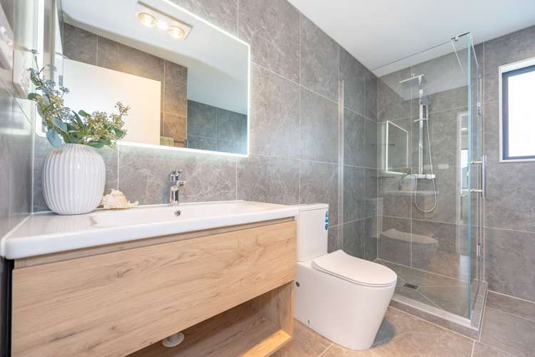 13 Spars Road Wainui_14