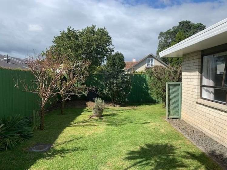 10a Tutchen Street Tauranga Central_19