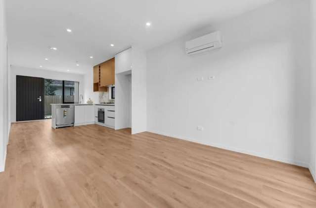 22B & C Justamere Place Weymouth_4