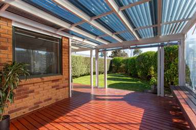 3/47 Shakespeare Road_4