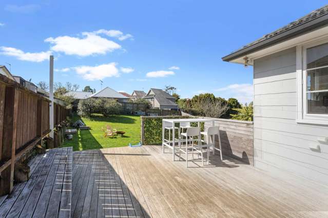 60 Castledine Crescent Glen Innes_2
