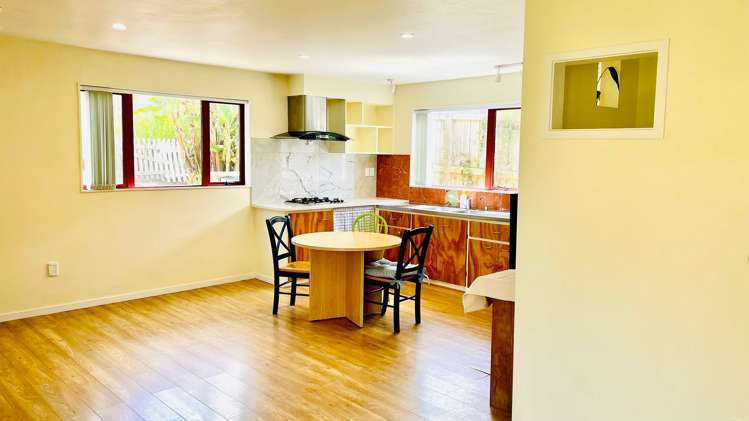 54a Forest Hill Road Henderson_2