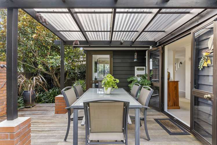 A/28a Kitenui Avenue Mount Albert_14