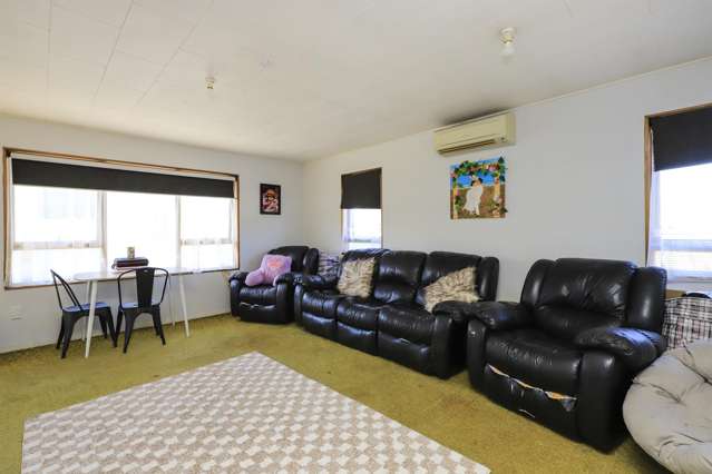 1/1108 Cunningham Crescent Mayfair_3