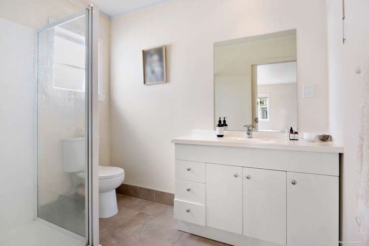 67 Mount Smart Road Onehunga_14