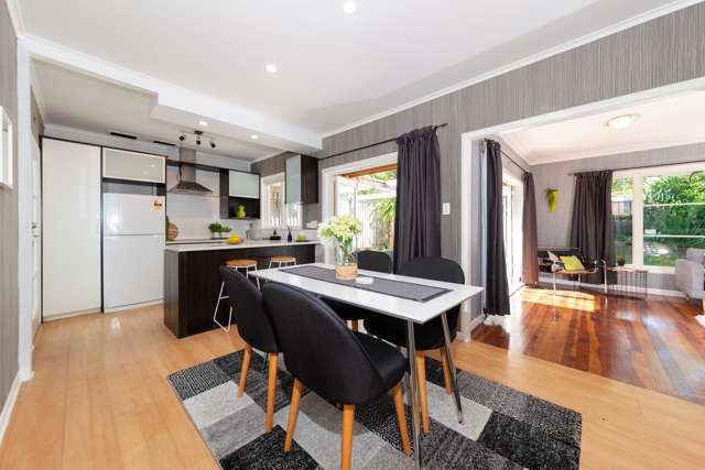 97 Hutchinson Avenue New Lynn_4