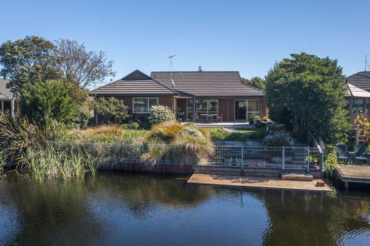 9 Lorna Irene Drive Raumati South_24