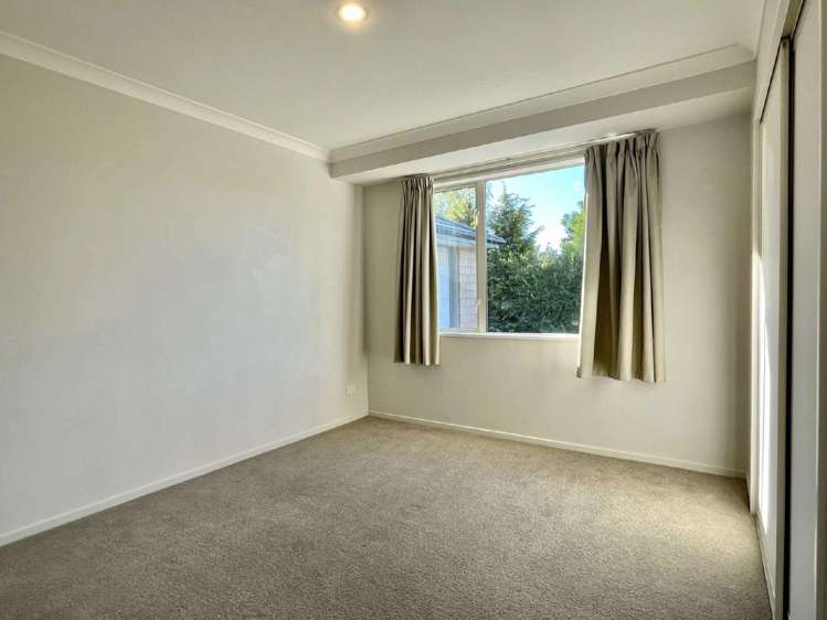 3a Perrin Place Darfield_8