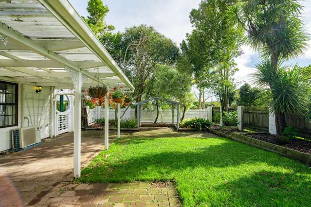 1/2 Kitewao Street Northcote_1