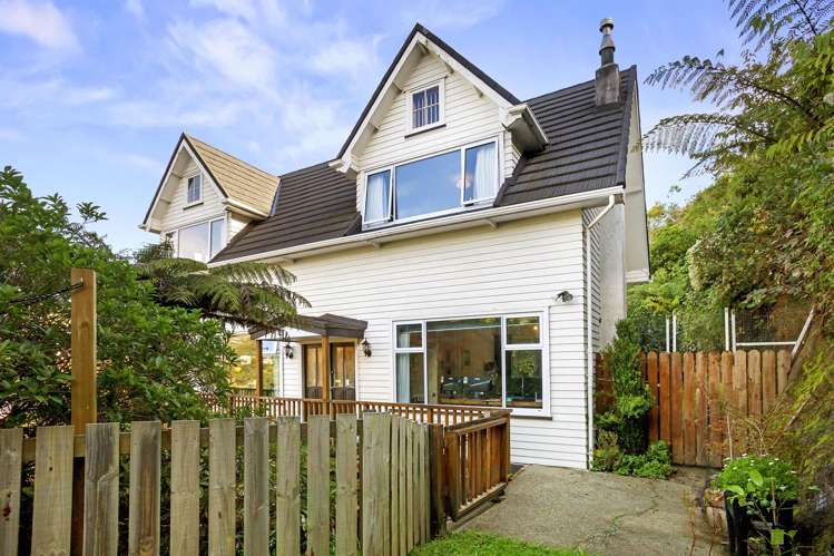 6 Thomas Hook Street Tawa_22