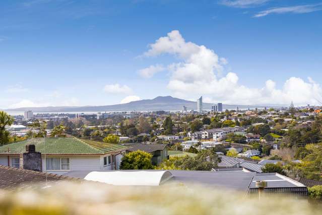6 Woodcote Drive Glenfield_2