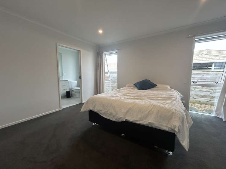 7 Harry Close Warkworth_8