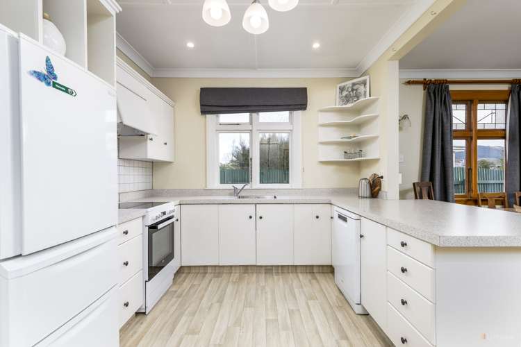 67 Shearman Street Waimate_12