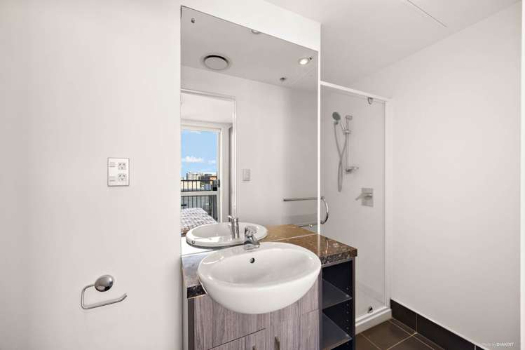 1901/74 Albert Street City Centre_8