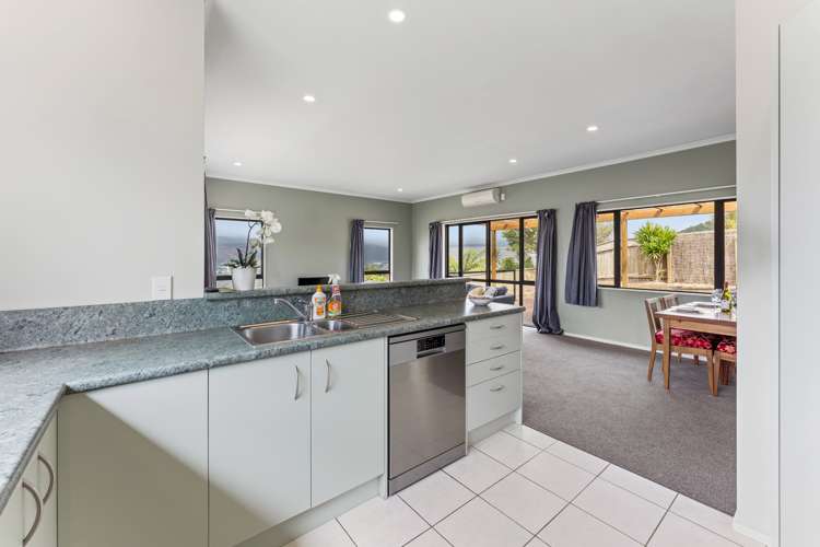 29 James Nairn Grove Riverstone Terraces_6