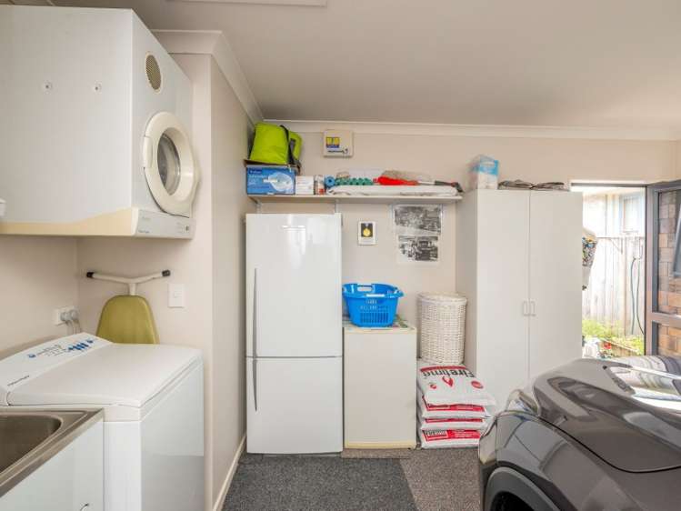 1 Parsons Avenue Levin_11