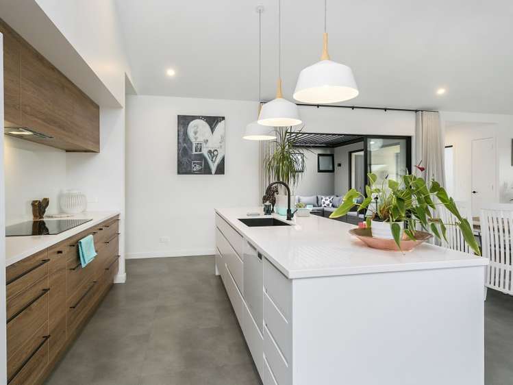 5 Alan Livingston Drive Cambridge_5